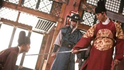 Queen For Seven Days 1.Sezon 13.Bölüm izle