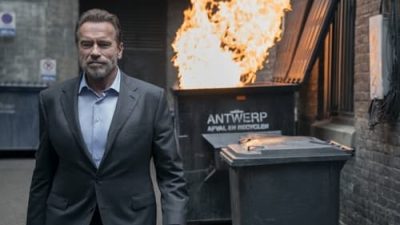Fubar 2.Sezon 1.Bölüm izle