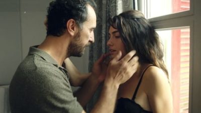 Saklı 1.Sezon 1.Bölüm izle